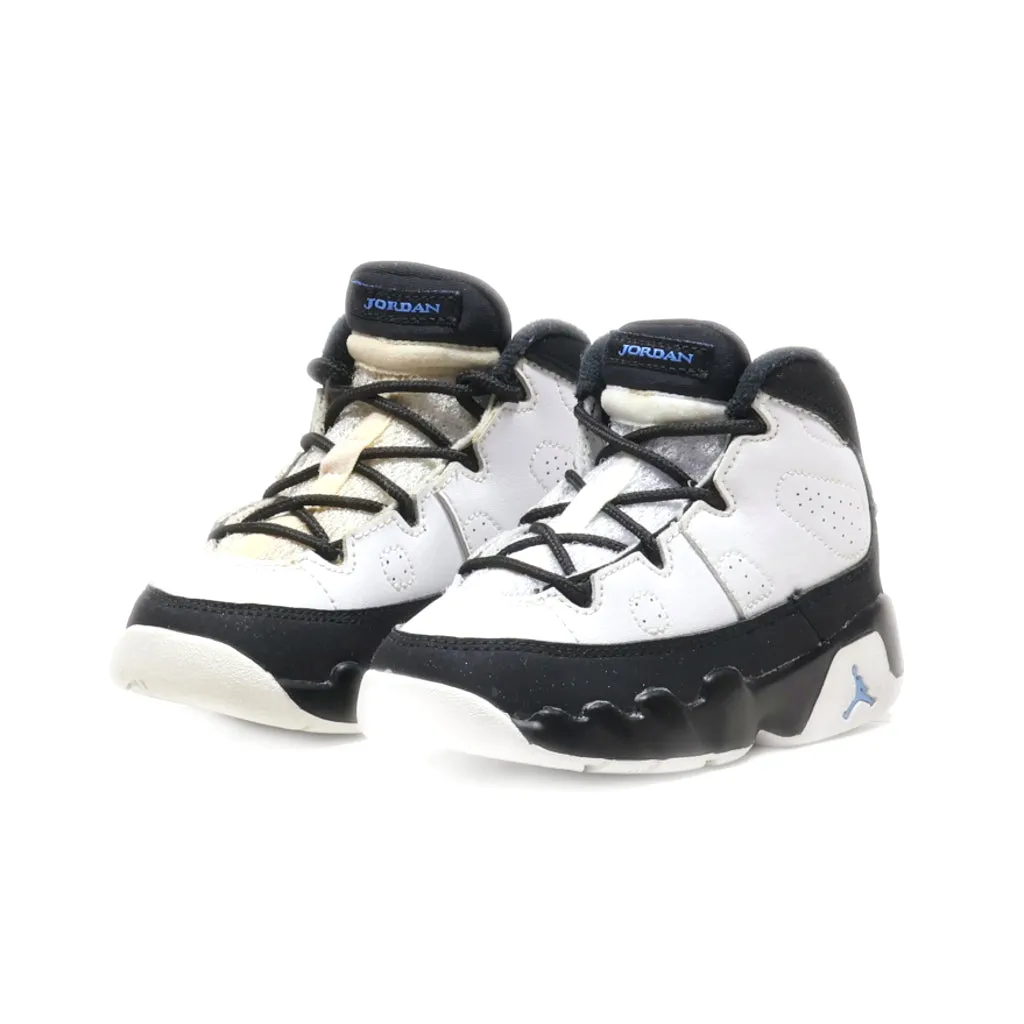 Air Jordan Sneakers Leather White Colour For Kids