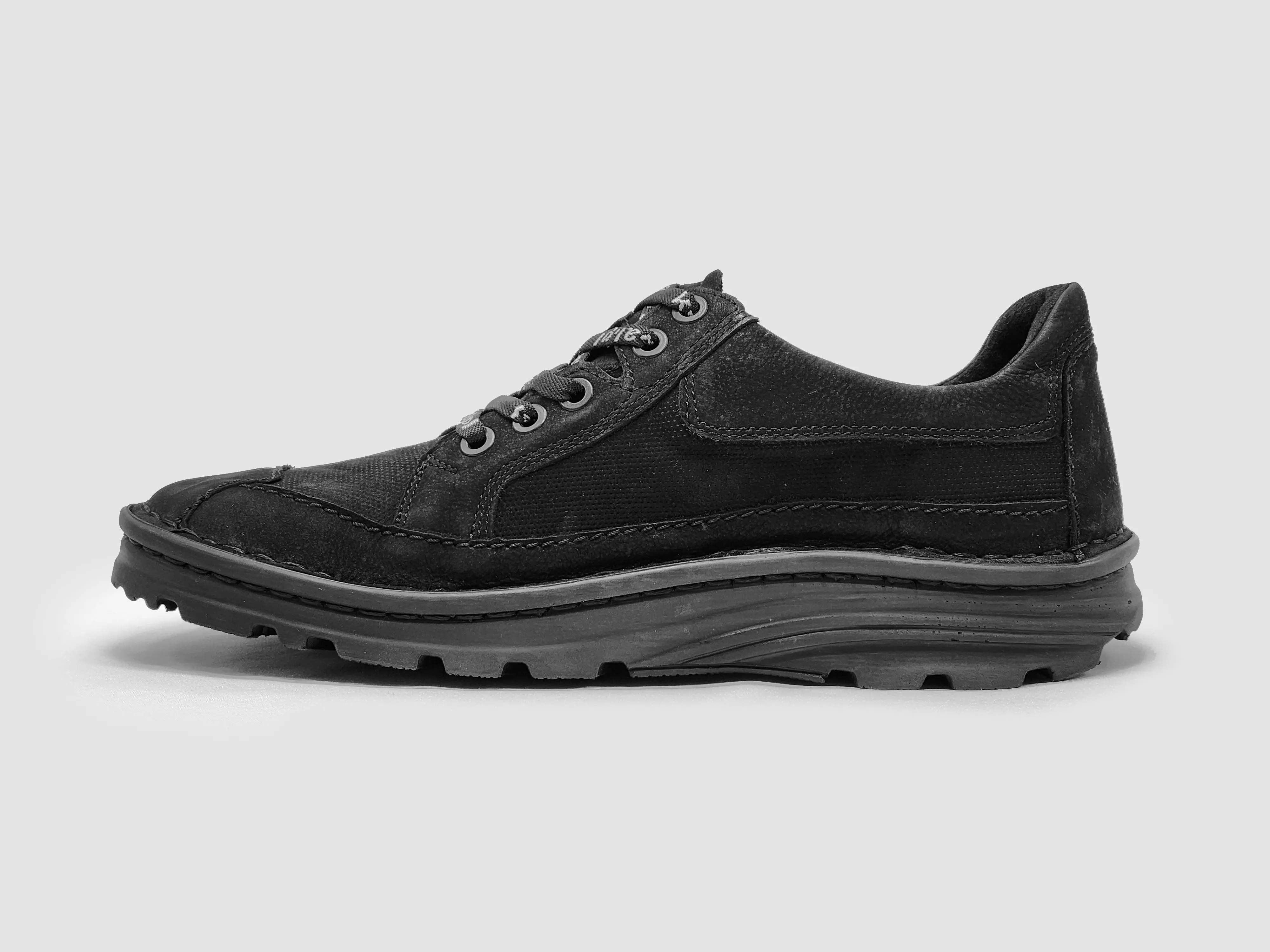 Men's Terrain Leather Shoes - Black