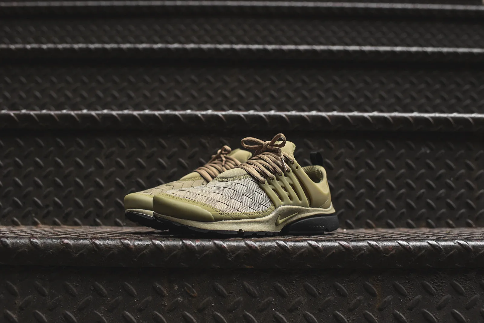 Nike Air Presto SE - Olive