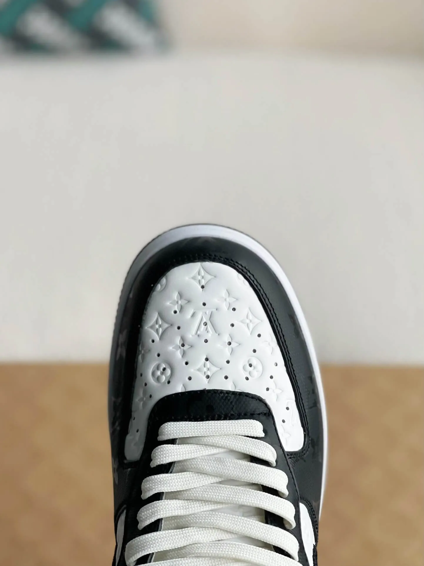 Nike x Louis Vuitton LV Air Force 1 Black White Sneakers